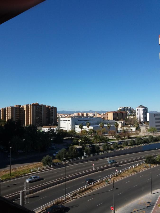 ホテルMestalla Paradise バレンシア エクステリア 写真